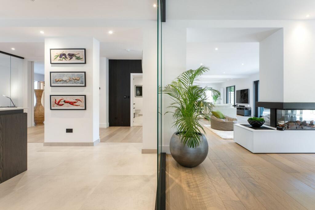 Additional property image - Newton Road, Canford Cliffs, Poole, Dorset, BH13