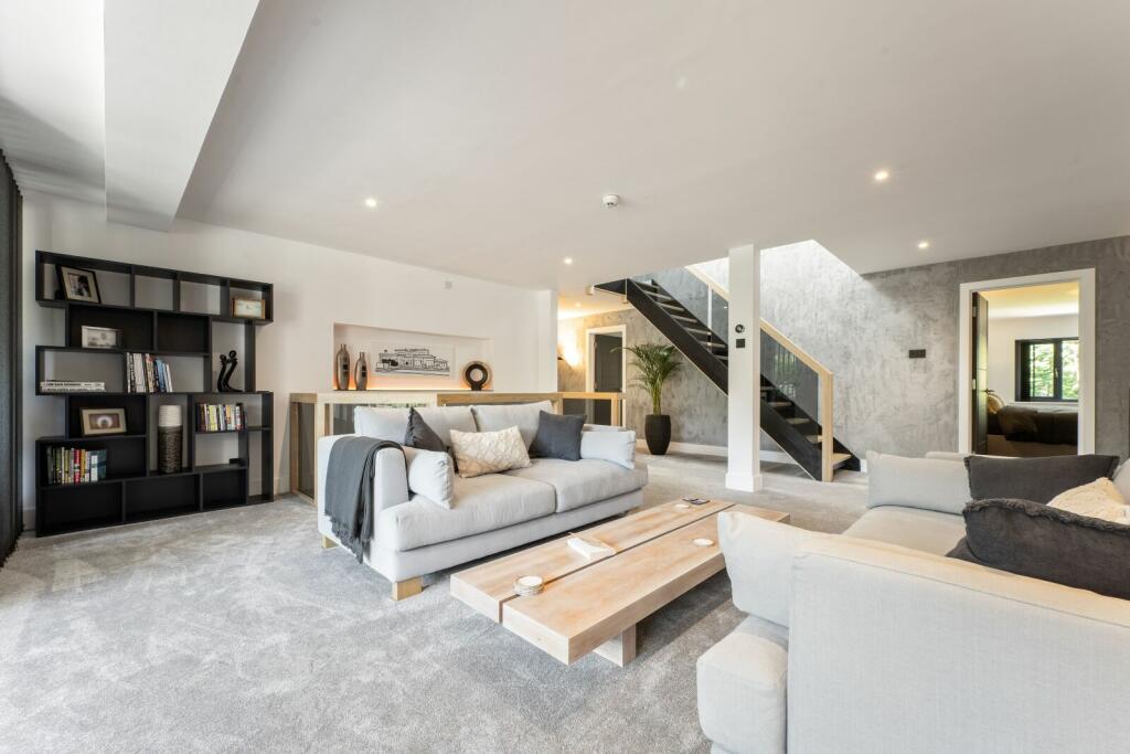 Additional property image - Newton Road, Canford Cliffs, Poole, Dorset, BH13