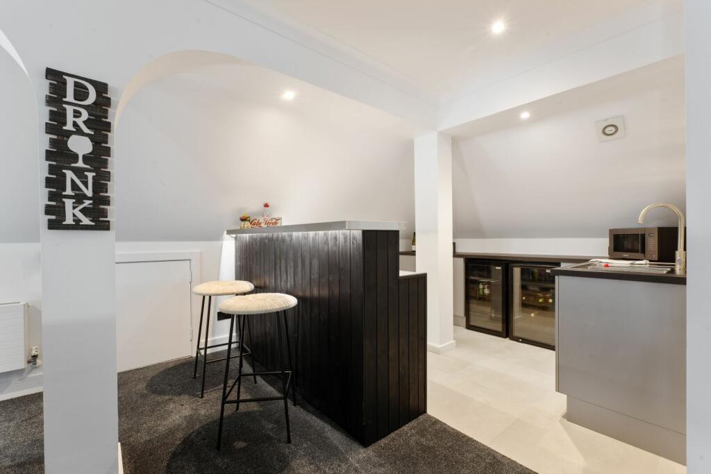 Additional property image - Newton Road, Canford Cliffs, Poole, Dorset, BH13
