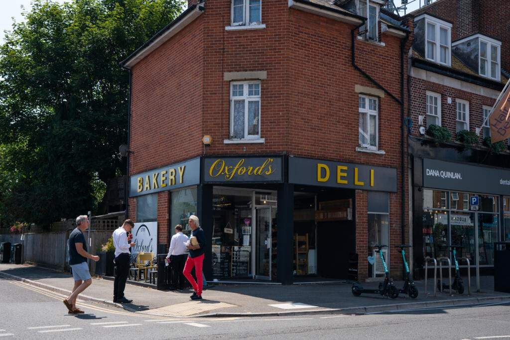 Additional property image - Lilliput Road, Canford Cliffs, Poole, Dorset, BH14