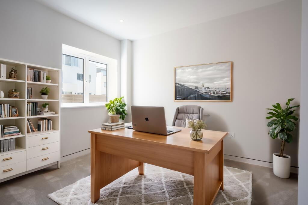 Additional property image - Dorset Lake Avenue, Lilliput, Poole, Dorset, BH14