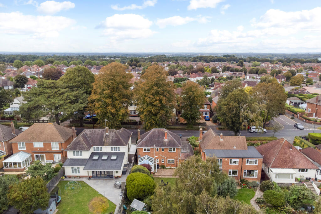 Additional property image - Littledown Avenue, Littledown, Bournemouth, Dorset, BH7