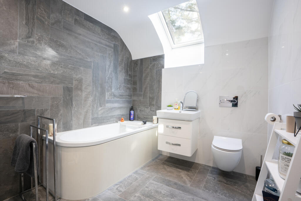 Additional property image - Lilliput Road, Canford Cliffs, Poole, Dorset, BH14