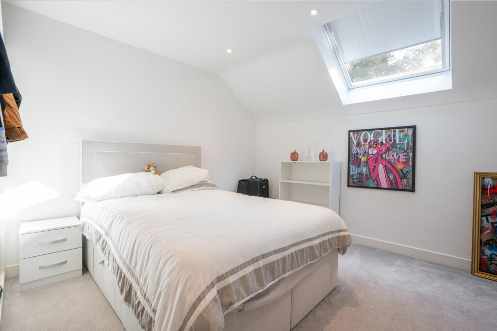 Additional property image - Lilliput Road, Canford Cliffs, Poole, Dorset, BH14