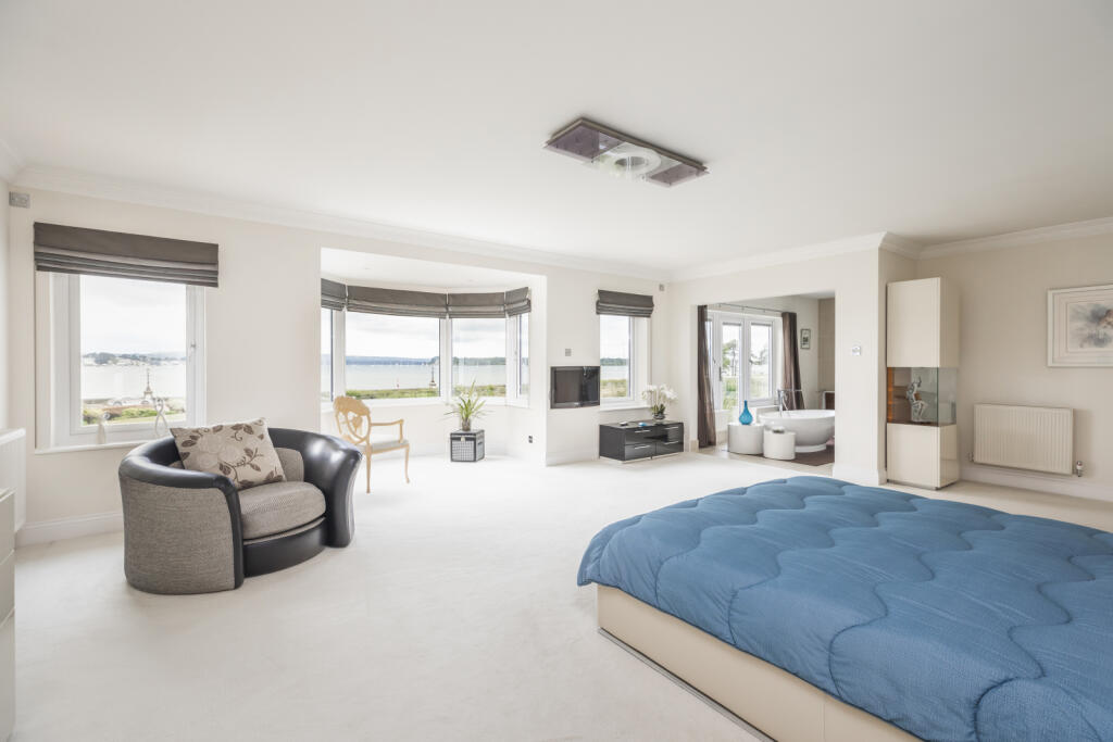Additional property image - Brudenell Avenue, Evening Hill, Poole, Dorset, BH13