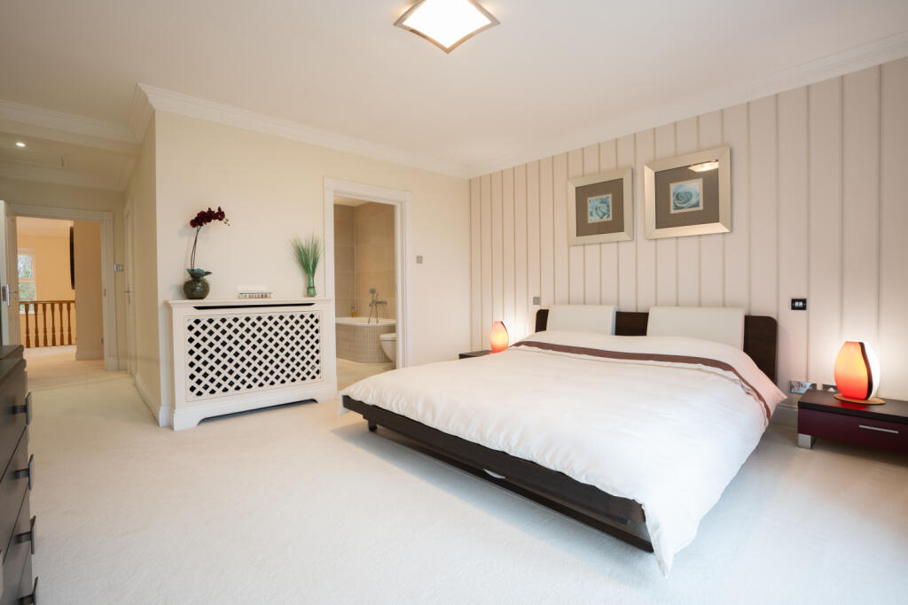 Additional property image - Brudenell Avenue, Evening Hill, Poole, Dorset, BH13