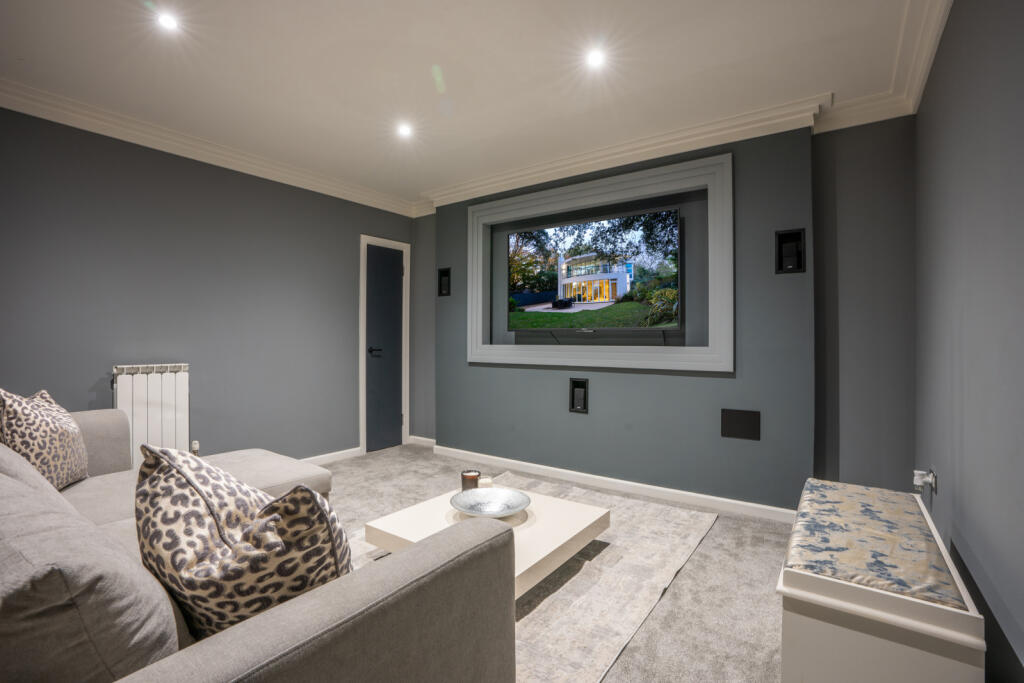 Additional property image - Alington Road, Evening Hill, Poole, Dorset, BH14