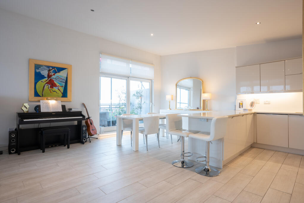 Additional property image - Stone Close, Hamworthy, Poole, Dorset, BH15