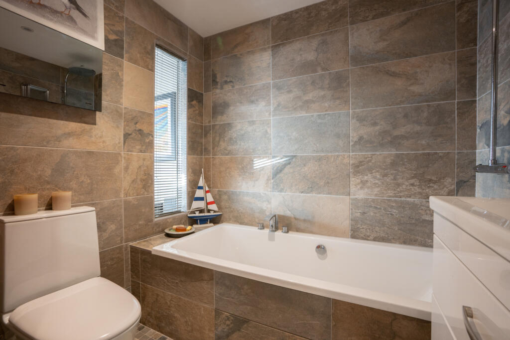 Additional property image - Chaddesley Glen, Poole, Dorset, BH13