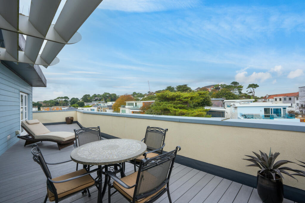 Additional property image - Shore Road, Sandbanks, Poole, Dorset, BH13
