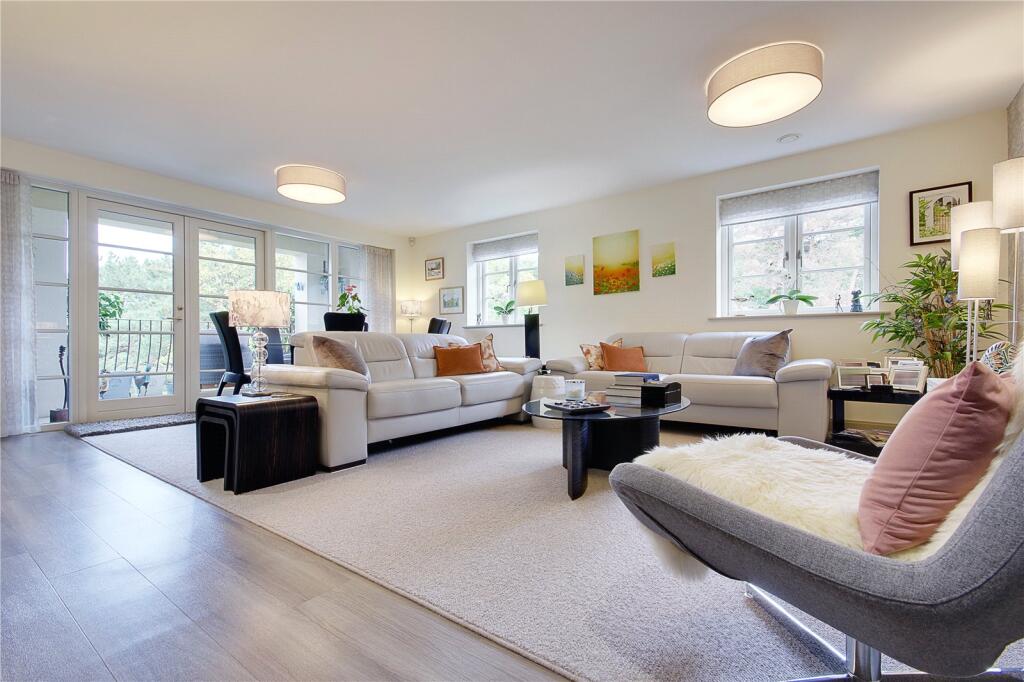 Additional property image - Canford Cliffs Road, Canford Cliffs, Poole, Dorset, BH13