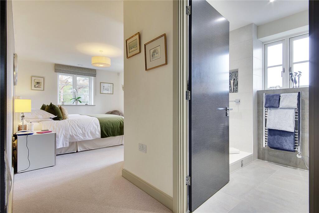 Additional property image - Canford Cliffs Road, Canford Cliffs, Poole, Dorset, BH13