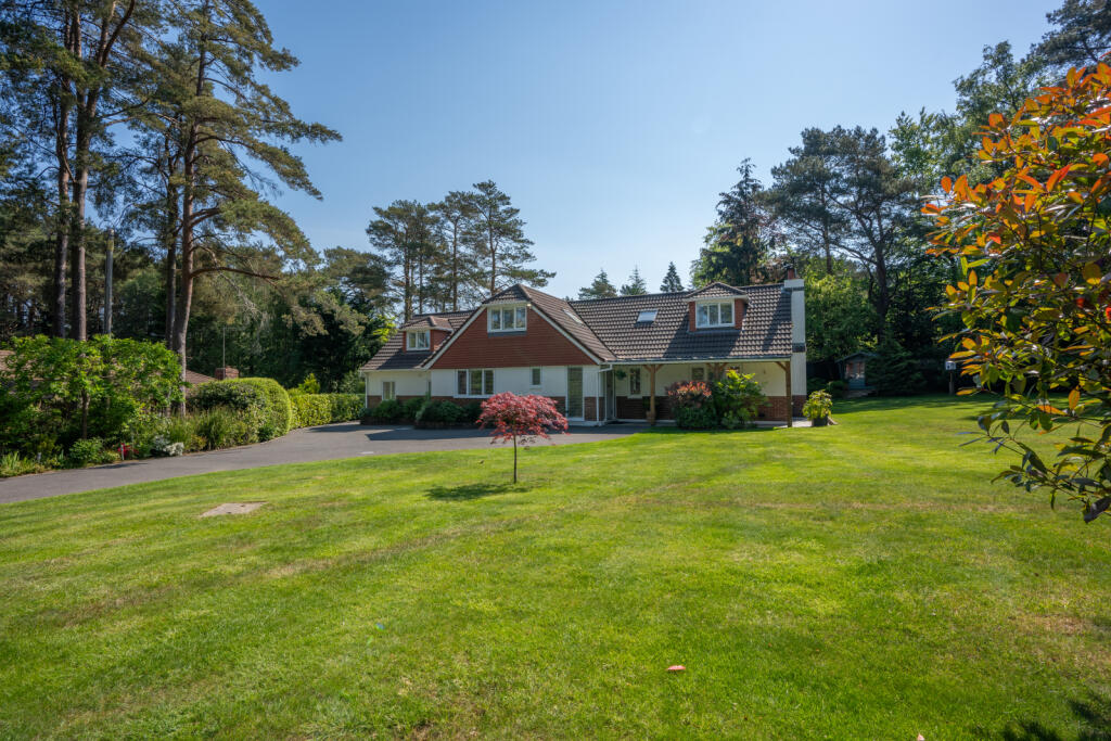 Main image of property: Ashley Drive North, Ashley Heath, Ringwood, Dorset, BH24