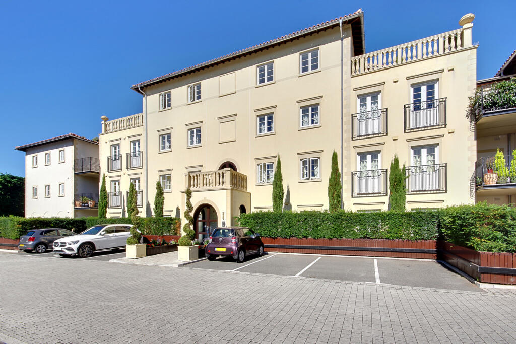 Main image of property: Canford Cliffs Road, Canford Cliffs, Poole, Dorset, BH13