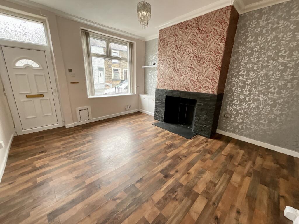 2 bedroom terraced house for sale in Stockbridge Road, Padiham, BB12