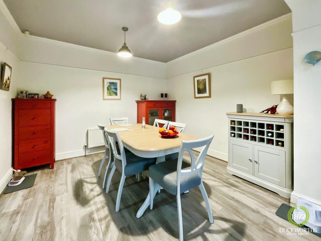 Additional property image - Todmorden Road, Burnley, BB11