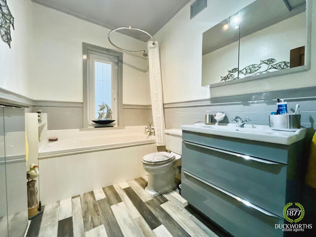 Additional property image - Todmorden Road, Burnley, BB11