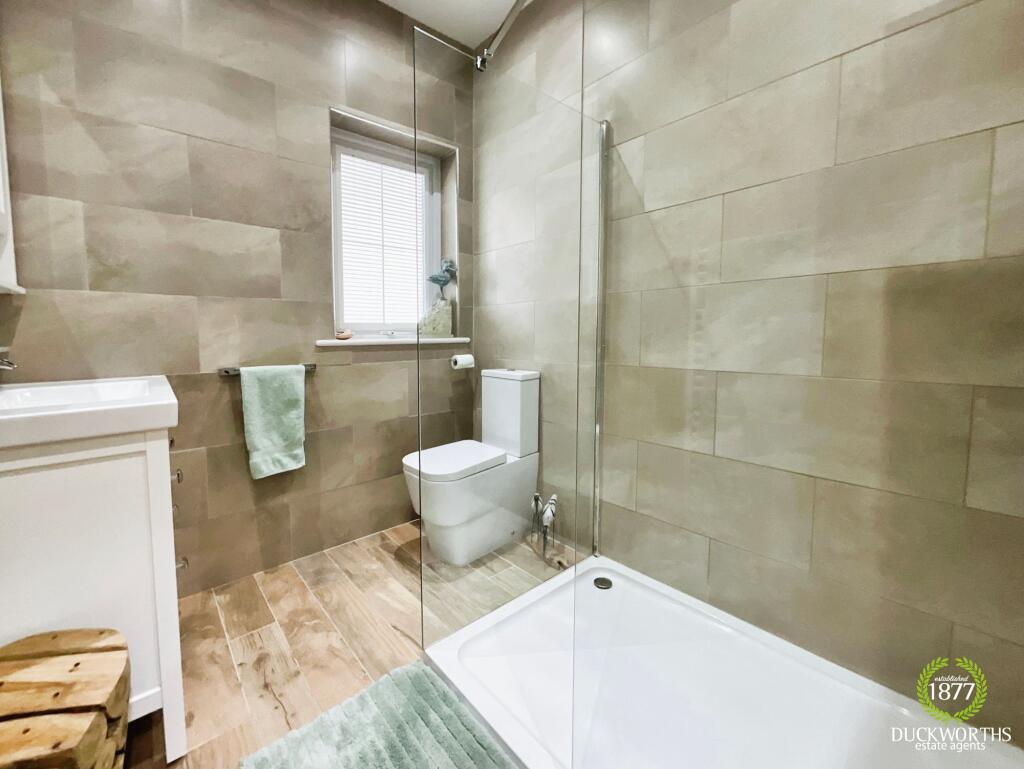 Additional property image - Todmorden Road, Burnley, BB11