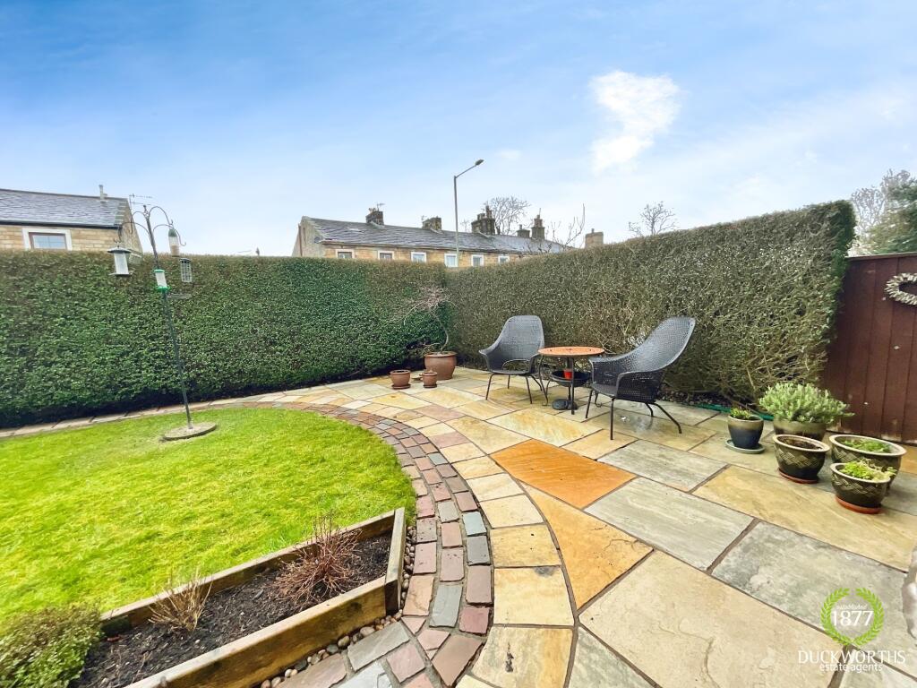Additional property image - Todmorden Road, Burnley, BB11