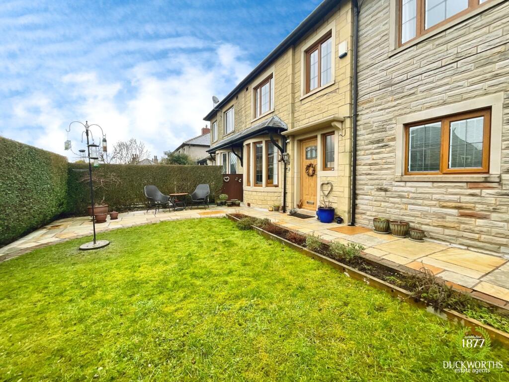 Additional property image - Todmorden Road, Burnley, BB11