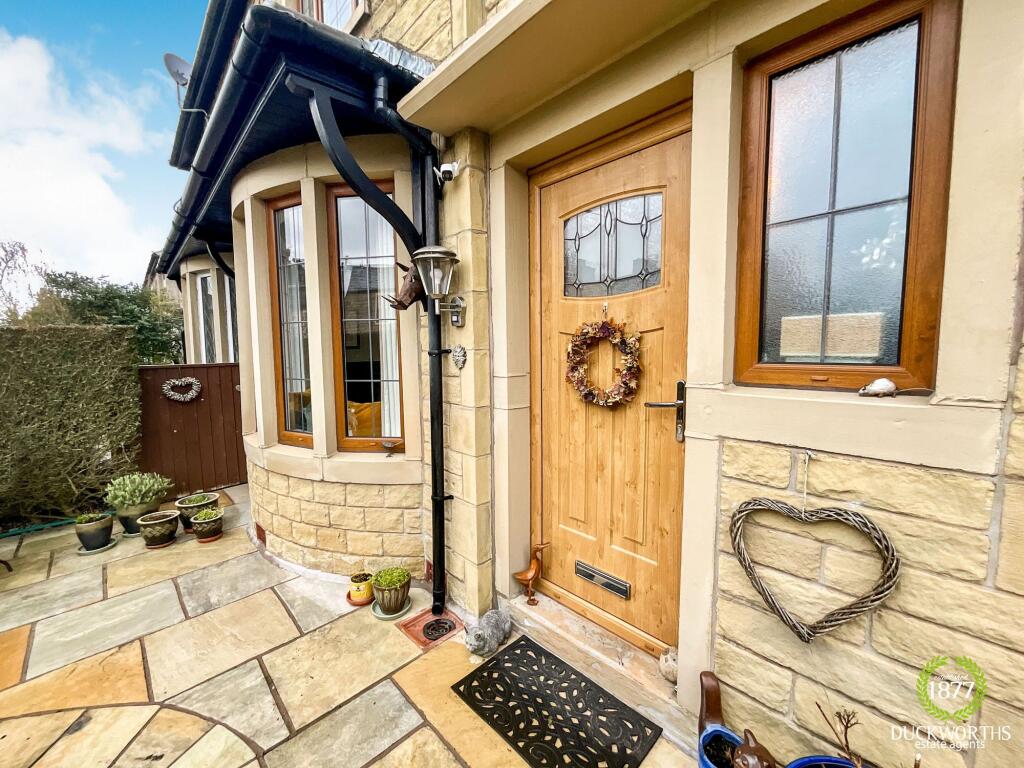 Additional property image - Todmorden Road, Burnley, BB11