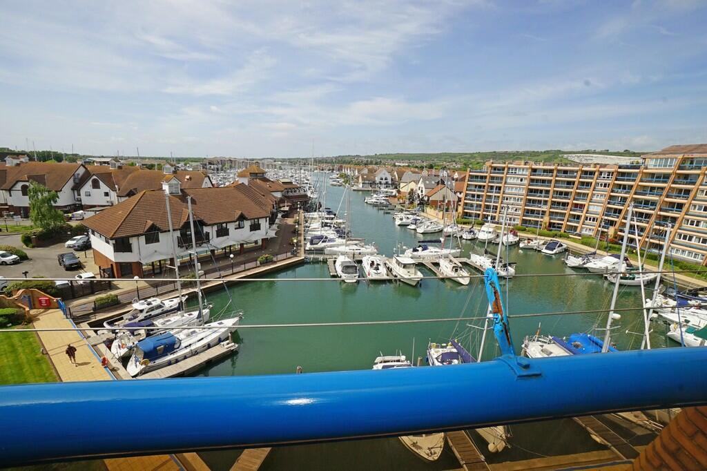 3 bedroom apartment for rent in Oyster Quay, Port Solent, PO6