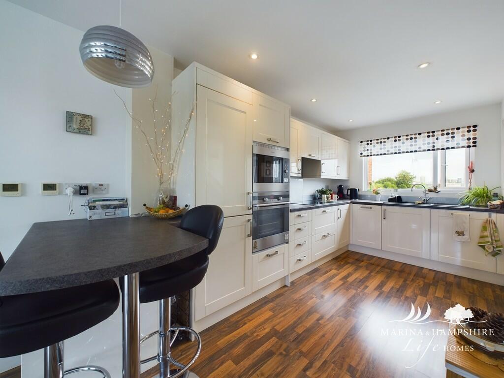 3 bedroom town house for sale in Rampart Row, Haslar Marina , PO12