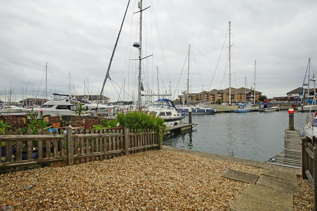 4 bedroom town house for sale in Newlyn Way, Port Solent, PO6