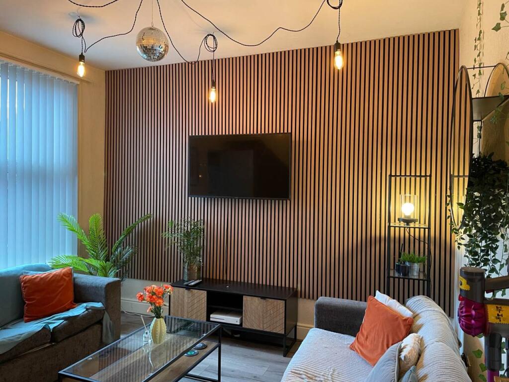 Main image of property: Hall Lane, Kensington, 