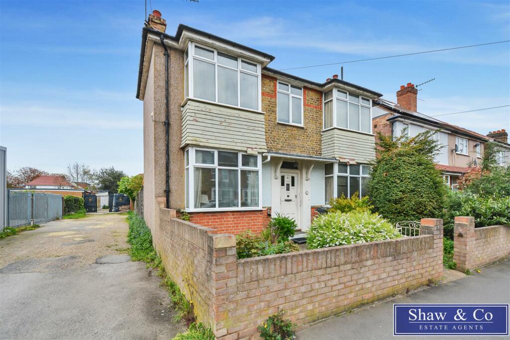 Main image of property: Park Road, Hounslow