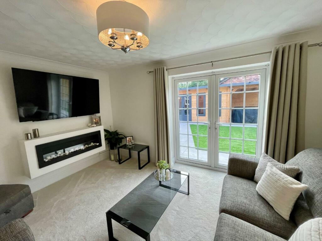 Additional property image - Mount Farm Way, Great Sutton, Ellesmere Port