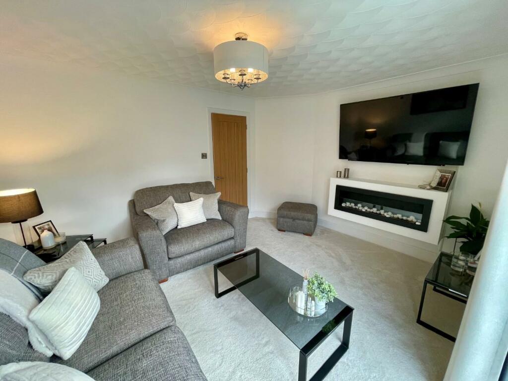 Additional property image - Mount Farm Way, Great Sutton, Ellesmere Port