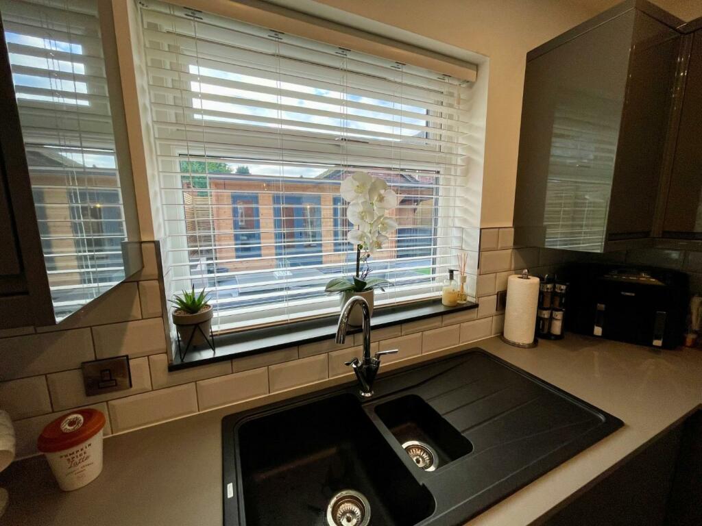 Additional property image - Mount Farm Way, Great Sutton, Ellesmere Port