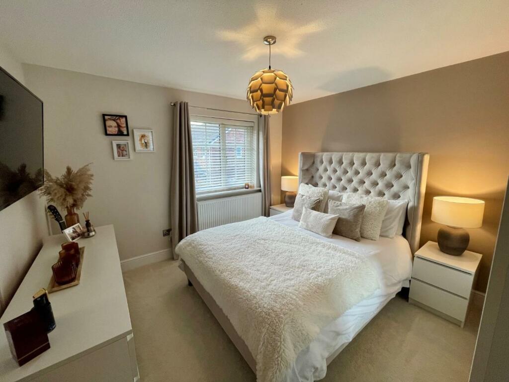 Additional property image - Mount Farm Way, Great Sutton, Ellesmere Port
