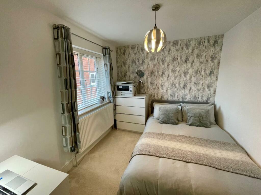 Additional property image - Mount Farm Way, Great Sutton, Ellesmere Port