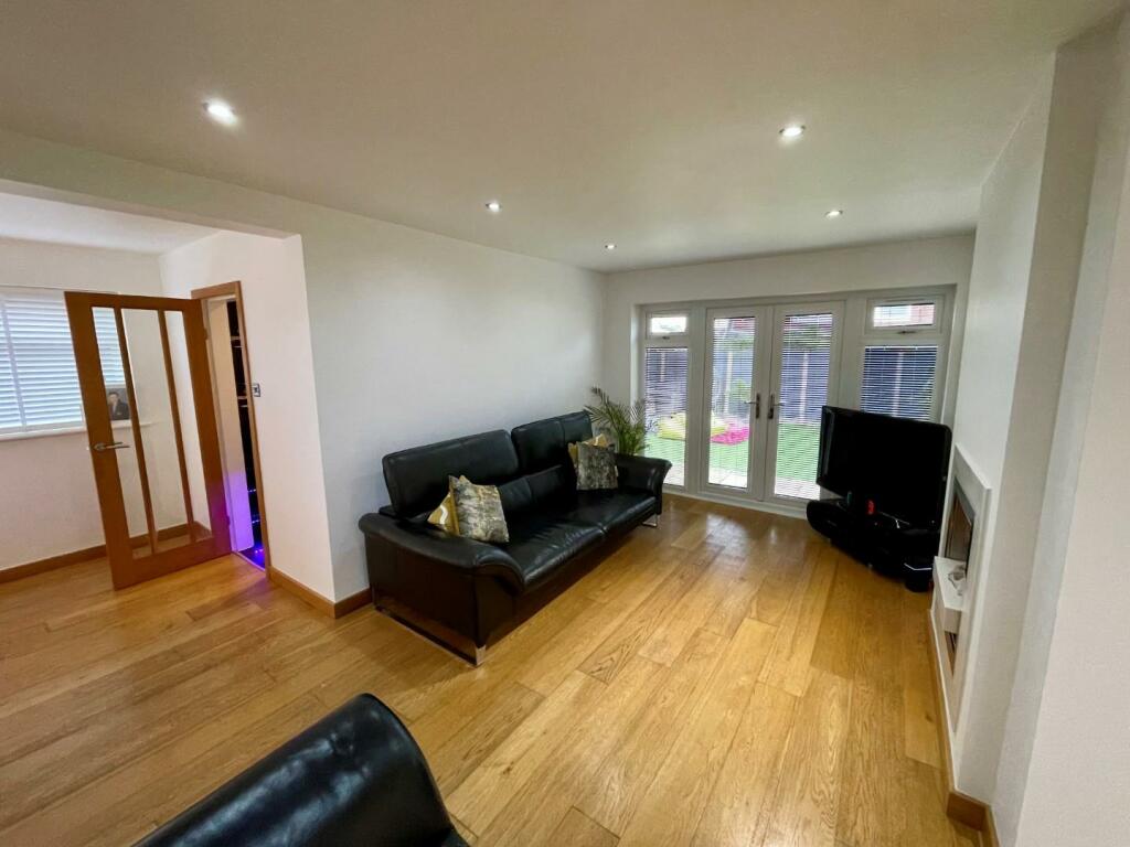Additional property image - Selby Green, Little Sutton