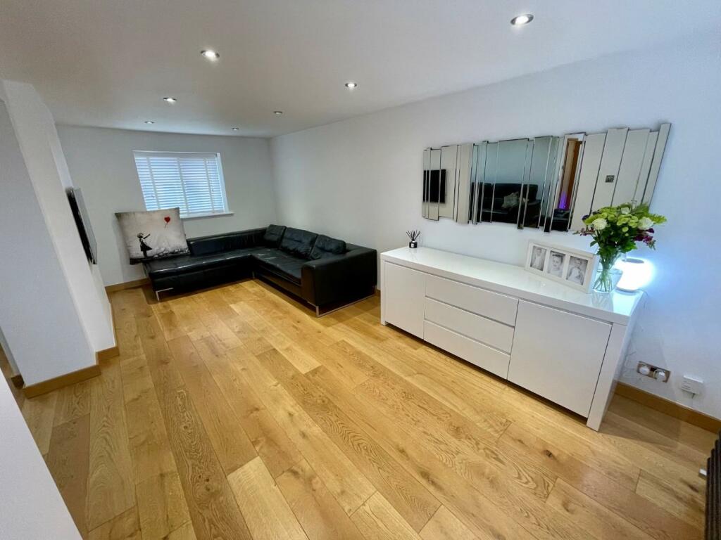 Additional property image - Selby Green, Little Sutton