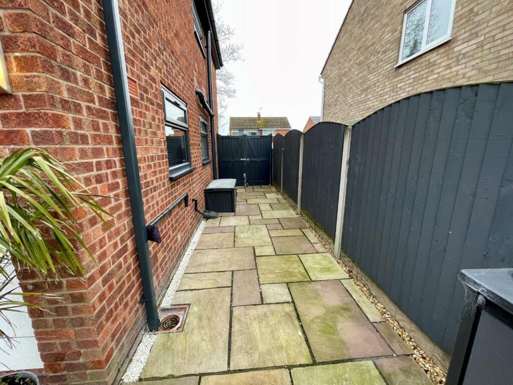 Additional property image - Selby Green, Little Sutton