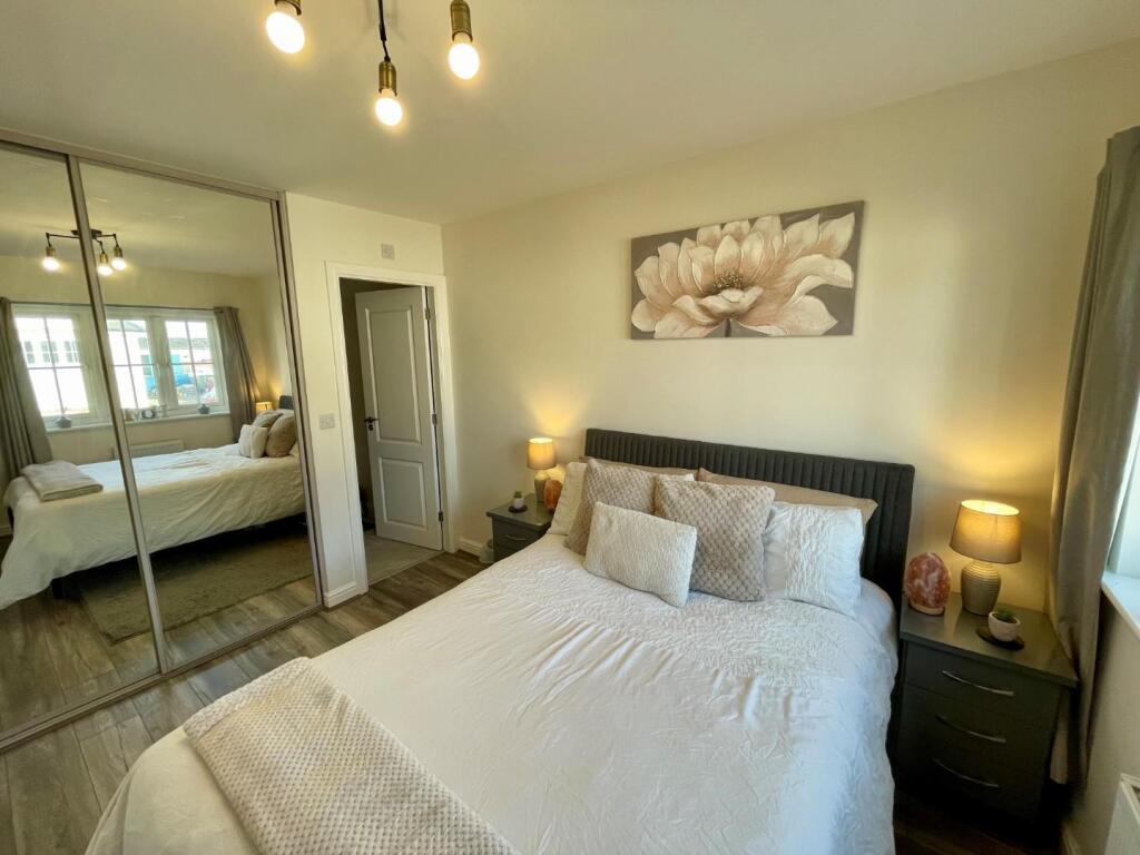 Additional property image - Standingwood Road