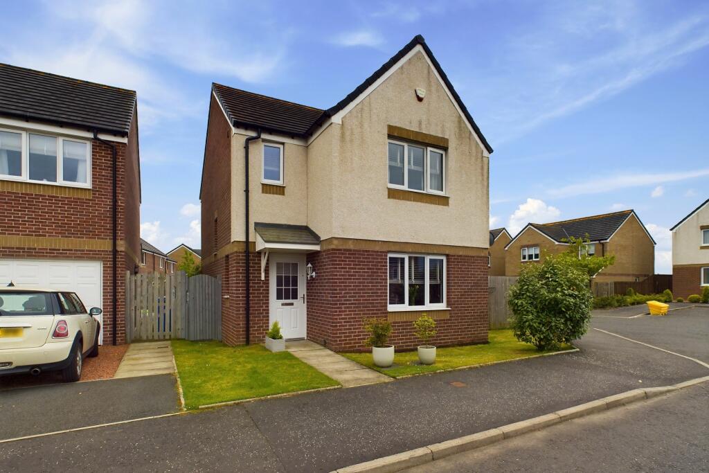 3 bedroom villa for sale in Wilson Drive, Carluke, ML8