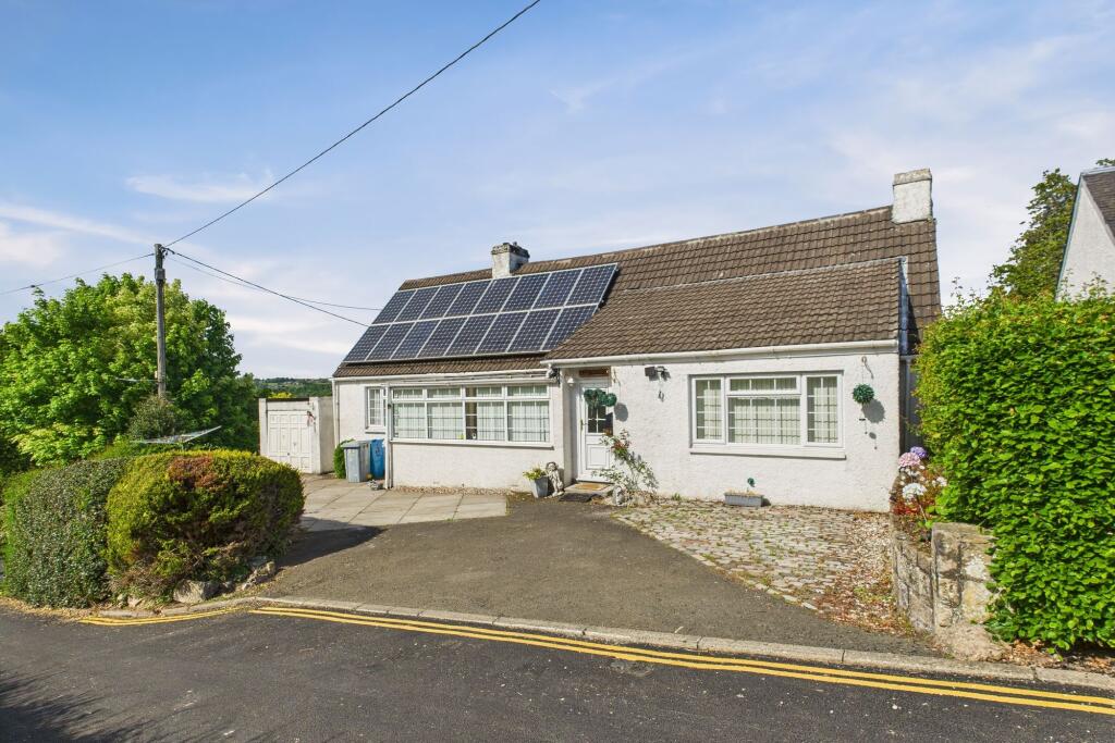3 bedroom detached house