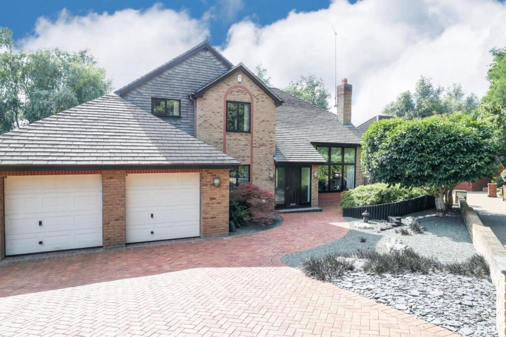Main image of property: Spyglass Hill, Collingtree Park, Northampton