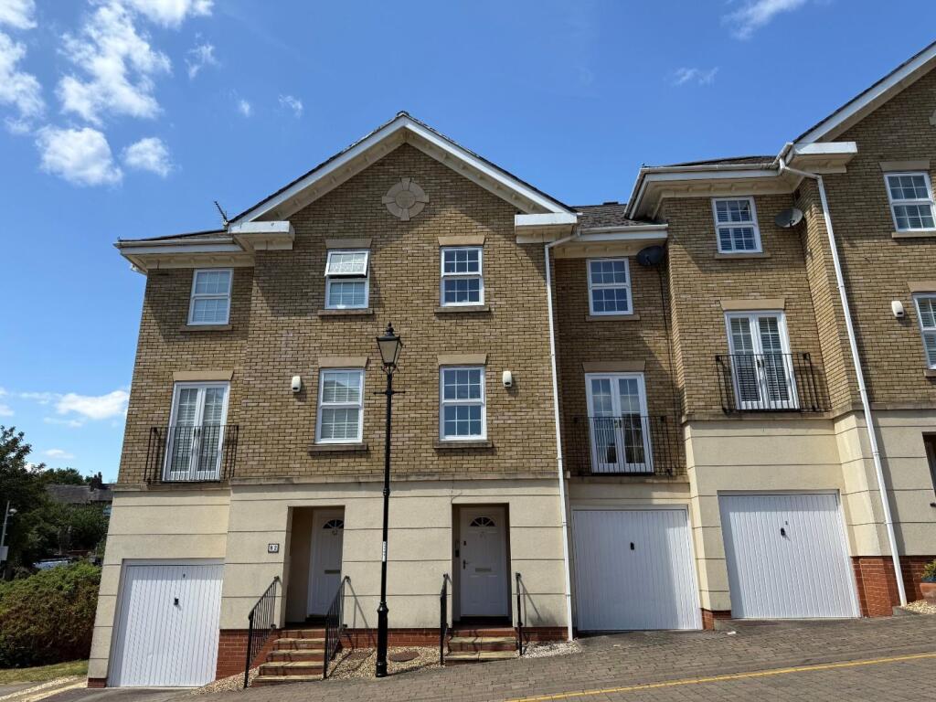 Main image of property: Scholars Court, Northampton