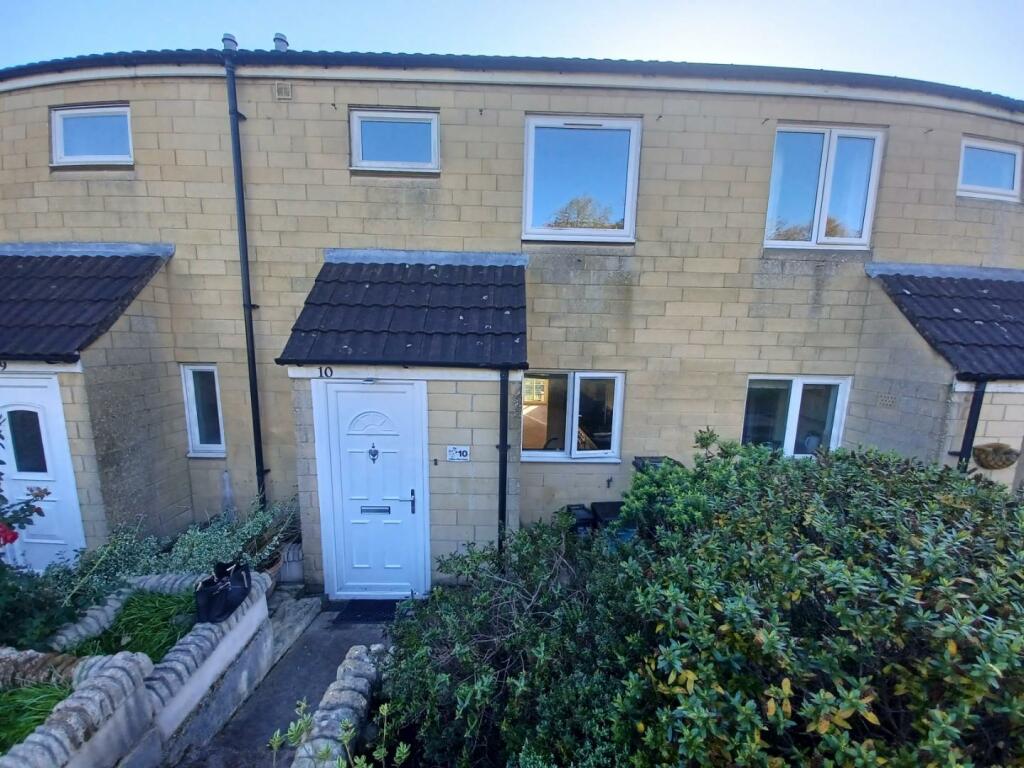 3 bedroom house for rent in Valley View Close, BA1
