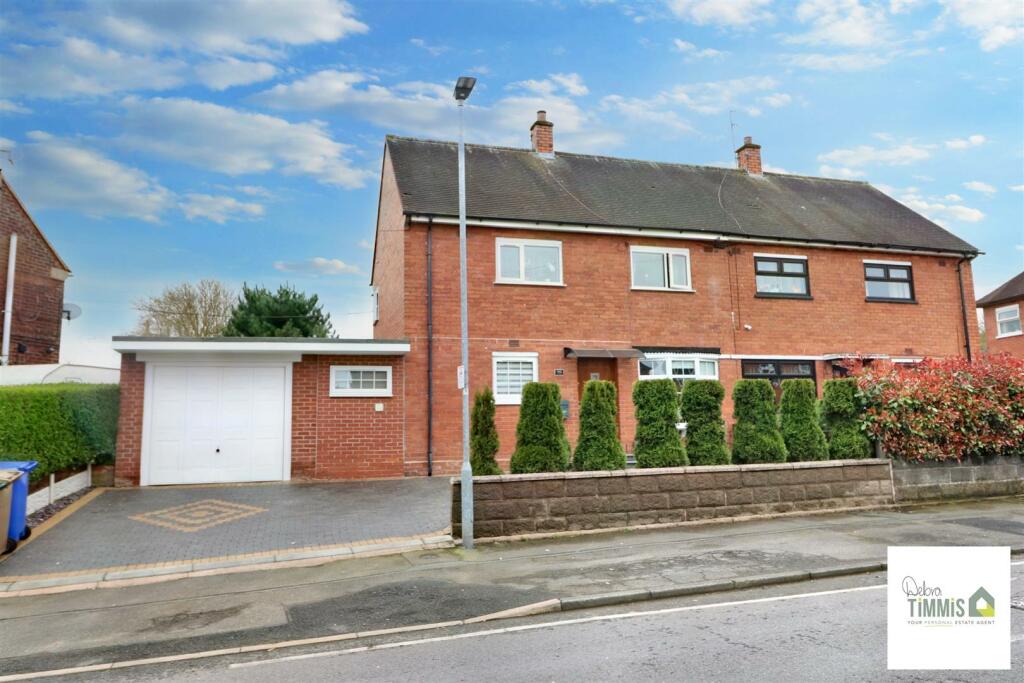 3 bedroom semi-detached house for sale in Ralph Drive, Sneyd Green, Stoke-On-Trent, ST1