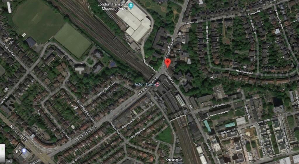 Main image of property: Central Parade, Gunnersbury Lane, Acton