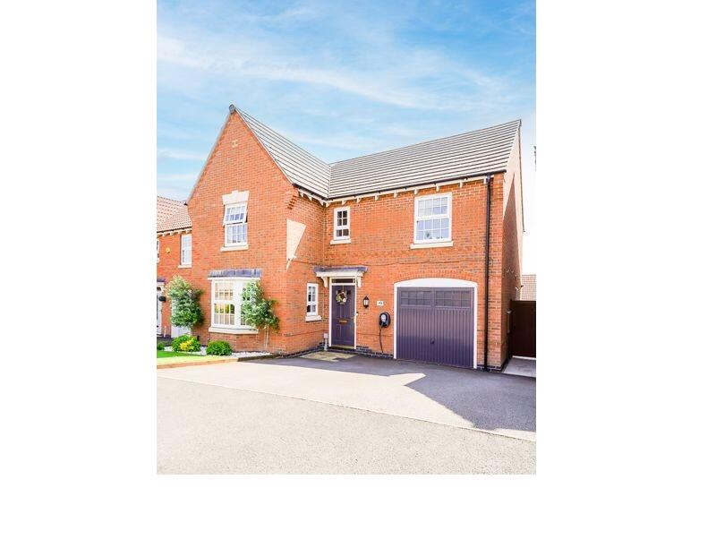 Main image of property: Ellington Road, Arnold, Nottingham, Nottinghamshire, NG5