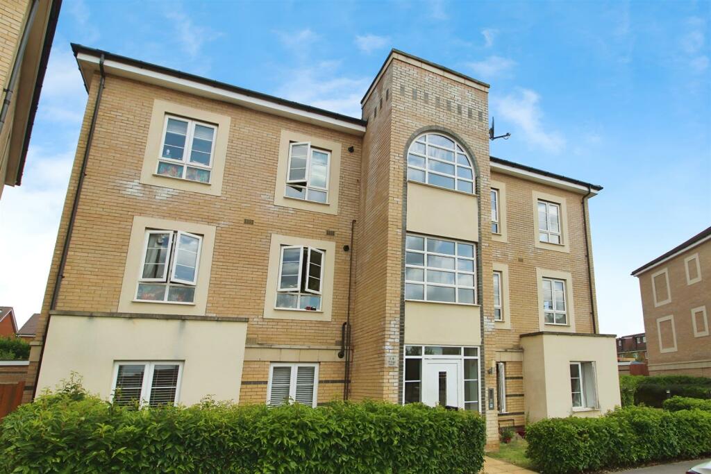 Main image of property: Kings Reach, Slough