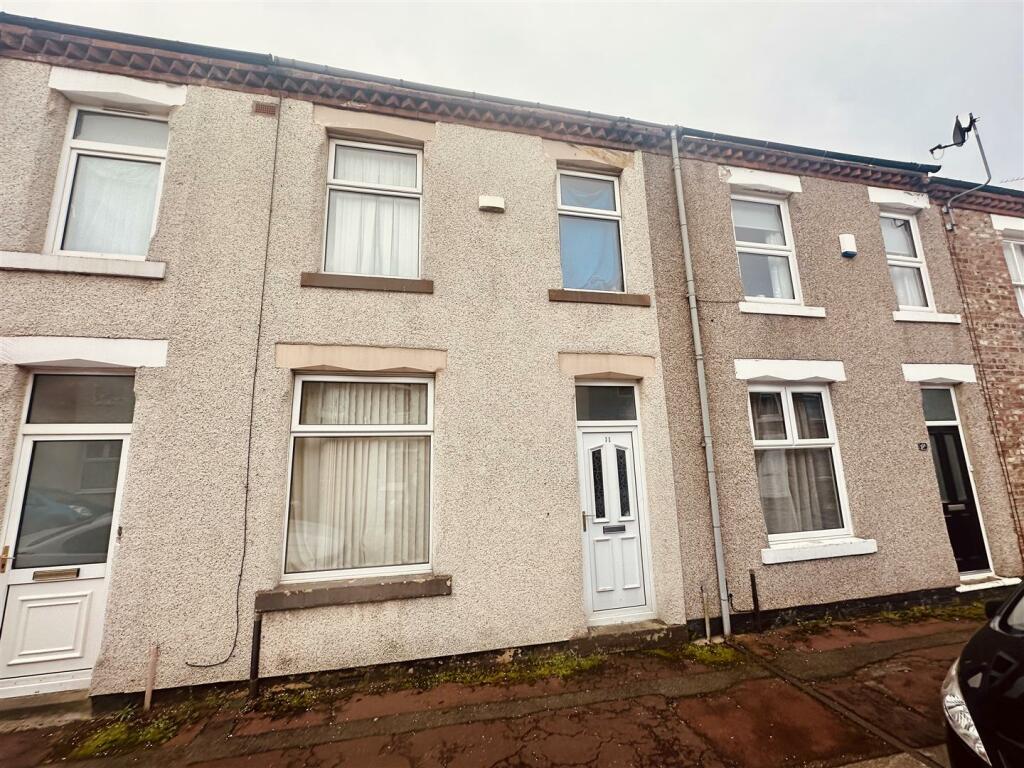 3 bedroom terraced house for sale in Raby Street, Darlington, DL3