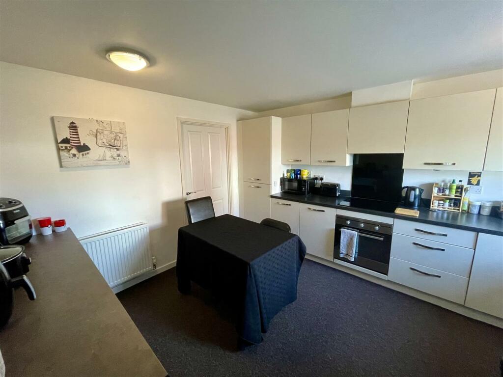 Additional property image - Iris Grove, Darlington